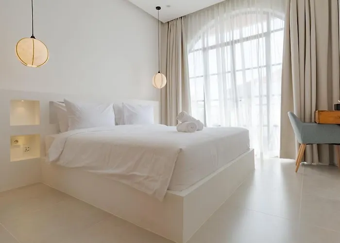 Brand New 2br Designer 17 Holiday home Canggu (Bali)