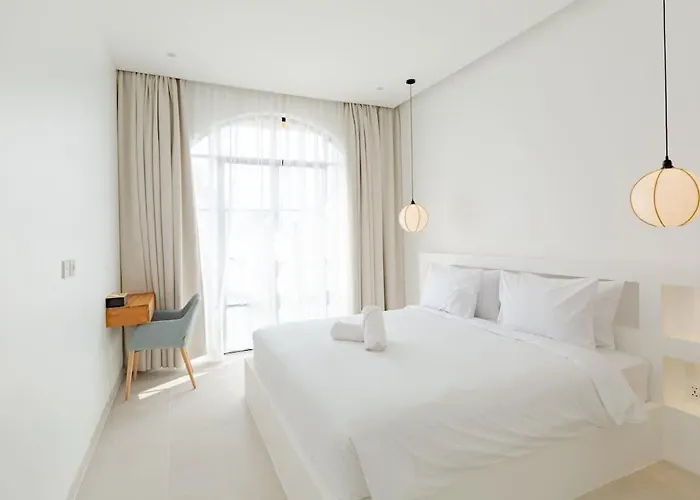 Brand New 2br Designer 17 Holiday home Canggu (Bali)