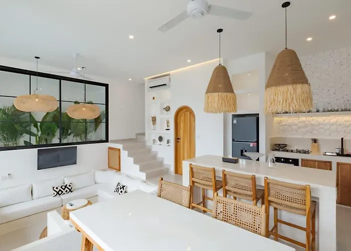 Holiday home Brand New 2br Designer 17 *